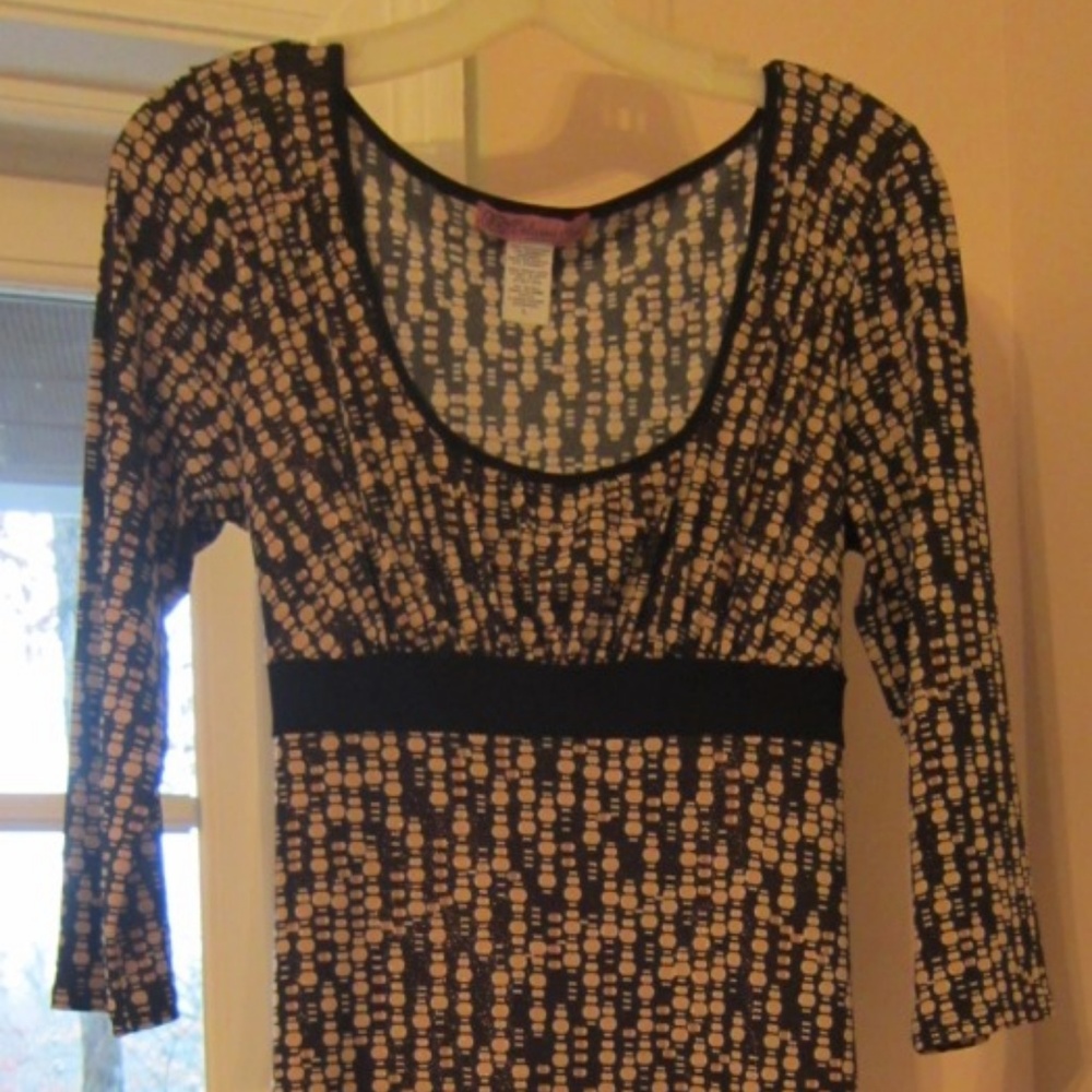 NWT Junior Empire Black Gold Shiny Dress Large New